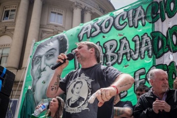 Foto de Advierten nuevos despidos en Capital Humano