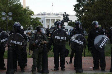 Foto de Trump quiere se�alar organizaciones de izquierda como terroristas y busca incorporar a Argentina