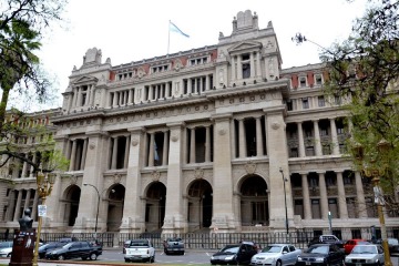 Foto de Corte Suprema intim� al TSJ por la ampliaci�n de la Corte de Santa Cruz