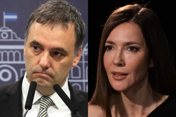 Foto de Adorni mand� al frente a una periodista que casi se va de viaje con �l y luego lo �traicion�: �Cristina P�rez?