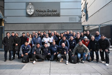 Foto de Aceiteros acord� un b�sico de $2.700 millones y se planta contra la reforma laboral: "Paro por tiempo indeterminado"