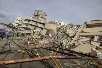  M�s de 100 economistas piden a EEUU levantar las sanciones a Venezuela por el terremoto
