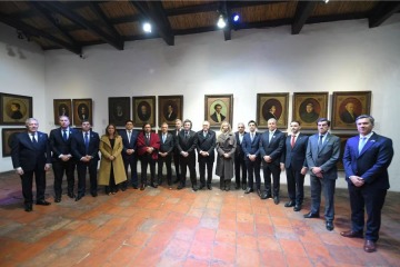 Foto de Qui�nes fueron los gobernadores aliados que acompa�aron a Milei en Tucum�n
