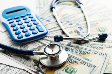 Foto de Salud: m�s de 2 millones de personas perdieron su cobertura m�dica en la era Milei, con mayor impacto en los j�venes
