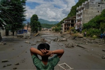  Inundaciones en Nepal: qu� pas� y por qu� colaps� un glaciar