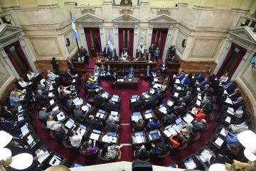 Foto de Senado: el Gobierno acelera el debate las reformas del BCRA y de Inocencia Fiscal que busca aprobar este mes