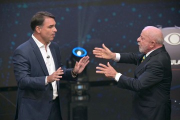 Foto de Extienden por 2 horas la votaci�n de la ajustada disputa entre Lula y Bolsonaro por la presidencia de Brasil