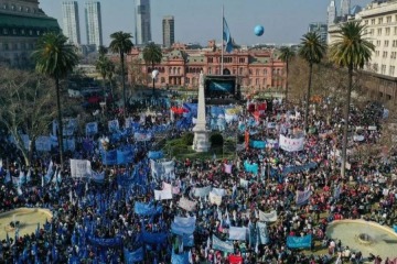 Foto de Para San Cayetano, Milei tendr una fuerte protesta contra los despidos y el ajuste en Plaza de Mayo