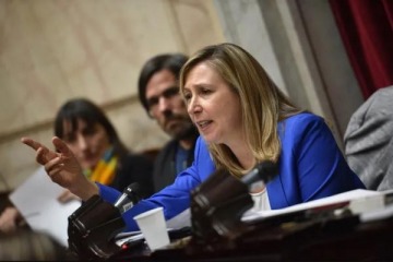 Foto de Myriam Bregman repudi la causa judicial que fallar contra CFK por estar plagada de manipulaciones