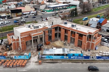 Foto de Espinoza destac el avance del futuro Hospital Veterinario en Laferrere: "La Matanza tendr al mejor de la Provincia"