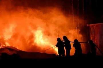 Foto de Explosin en Ezeiza: "Estamos tratando de acercarnos al lugar", explic el intendente Gastn Granados