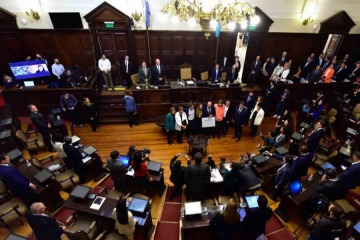 Foto de Mendoza: Cornejo busca aprobar con votos de la oposicin el Presupuesto 2026 y las leyes tributarias