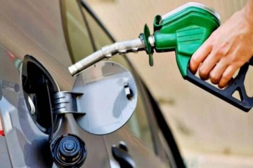 Foto de El Gobierno prorrog para enero un nuevo aumento del impuesto a los combustibles 