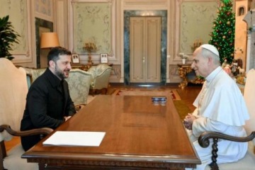 Foto de El Papa recibió a Zelenski y pidió por la paz en Ucrania
