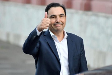 Foto de Elecciones en la UCR: tras la salida de Lousteau, Valds se perfila como el favorito para conducir el partido