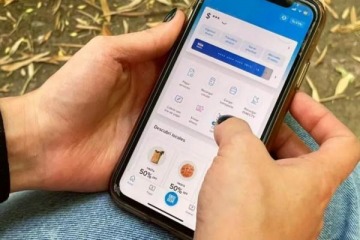 Foto de El Gobierno habilita con la reforma laboral el pago de salarios en billeteras virtuales y crece la tensin entre los bancos y las fintech