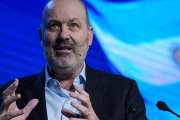 Foto de Sturzenegger aseguró que la reforma laboral generará "más empleo y mejores salarios"