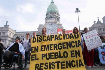 Foto de El Gobierno apel� un fallo judicial que orden� la aplicaci�n inmediata de la ley de Discapacidad
