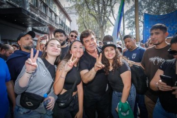 Foto de Espinoza: "El gobierno de Milei sigue en el camino de la destrucci�n"