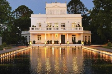 Foto de C�mo fue la Navidad de Javier Milei en la Quinta de Olivos: brindis,redes sociales y negociaci�n por el Presupuesto 2026