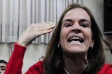 Foto de El saludo navide�o de Cecilia Pando donde exige la libertad de represores detenidos por delitos de lesa humanidad