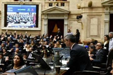 Foto de El DNU que otorga m�s poder a la SIDE ingres� al Congreso y enfrenta el rechazo opositor