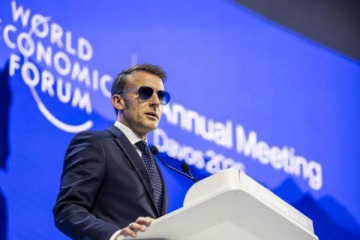 Foto de "No hay que ceder a la ley del m�s fuerte": Macron se plant� en Davos contra Trump por Groenlandia