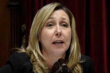 Foto de Bregman a Milei: "Previsible, básico, arrastrado y muy aburrido”