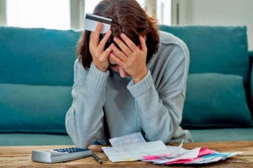 Foto de Presentaron un proyecto de ley con créditos para desendeudar a las familias