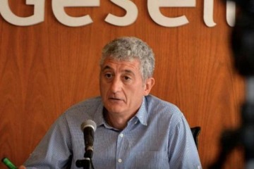 Foto de Curioso cruce libertario-peronista en redes: Valenzuela atac� el comercio local y Barrera lo cruz� sin filtro