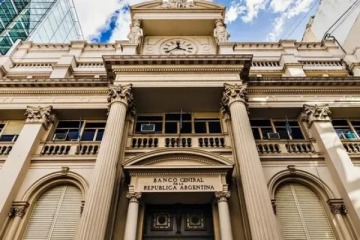 Foto de El Gobierno pag� u$s832 millones al FMI y las reservas del Banco Central se desplomaron