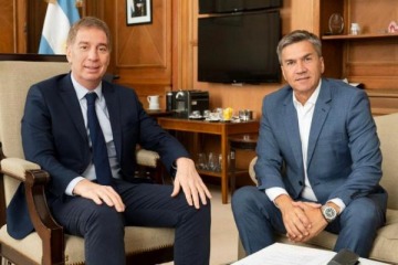 Foto de Zdero se reuni� con Santilli en Casa Rosada y confirm� su apoyo a la reforma laboral a dos d�as del debate en el Congreso