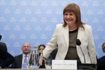 Foto de Reforma laboral: Bullrich asegur� que hay un �acuerdo muy s�lido� para aprobar el proyecto el mi�rcoles
