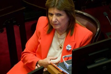 Foto de Bullrich dej� al peronismo sin cargos en el Senado en una jugada por fuera del reglamento