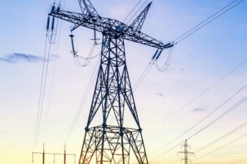 Foto de Tarifazo el�ctrico y cero inversiones: un informe del PJ expone el fracaso de la reforma energ�tica de Milei