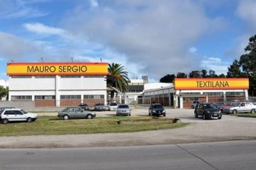 Foto de La f�brica de pullovers m�s famosa de Mar del Plata suspendi� a los trabajadores ante la ca�da del consumo 