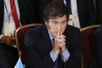 Foto de Tras acusar de extorsi�n a un empresario, denuncian a Milei por no haberlo llevado a la Justicia