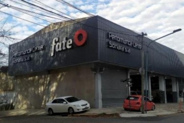 Foto de Crisis en FATE: el Gobierno multa a la empresa por no pagar salarios mientras crece la incertidumbre por 900 puestos de trabajo