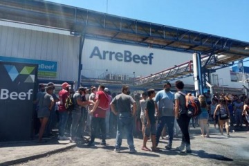 Foto de Crisis en la industria: por la ca�da en la producci�n, otra empresa suspendi� a 400 trabajadores