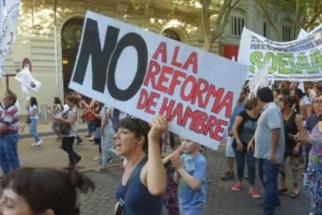 Foto de Hito: un fallo judicial fren� uno de los art�culos que licuaba indemnizaciones de la reforma laboral de Milei