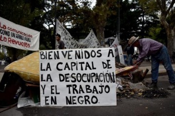 Foto de Crisis de empleo: mayor desocupaci�n, precarizaci�n y ca�da de actividad