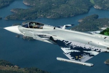 Foto de Brasil fabrica su propio caza y marca un contraste inc�modo con la pol�tica de defensa argentina