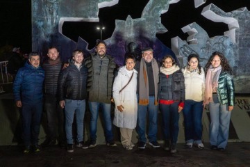 Foto de Mayra Mendoza particip� en Ushuaia de la vigilia y el acto por el D�a del Veterano y Ca�dos en la Guerra de Malvinas