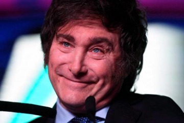 Foto de Ins�lito argumento de Milei para justificar los cr�ditos VIP a funcionarios: ��Haberlos tomado, mat� a alguien?"