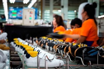 Foto de Pérdida de producción y empleo: la histórica marca de zapatillas dejará de producir en el país, para importar desde Asia