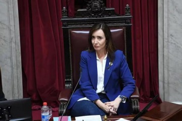 Foto de Villarruel desafió a Milei y aprobó aumentos salariales en el Senado