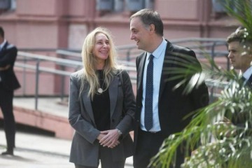 Foto de Tras el esc�ndalo y para mostrar unidad, Adorni convoc� a la mesa pol�tica para definir la agenda legislativa