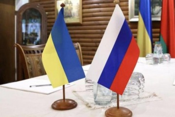 Foto de Putin anuncia una tregua limitada y lanza una amenaza a Kiev en plena escalada por el D�a de la Victoria