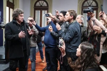 Foto de Pese a sus repetidos ataques a la prensa, Milei afirm� que "nunca en la historia hubo tanta libertad de expresi�n"