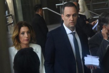 Foto de Caso Adorni: gast� 14 millones de pesos en efectivo para renovar los muebles del departamento en Caballito